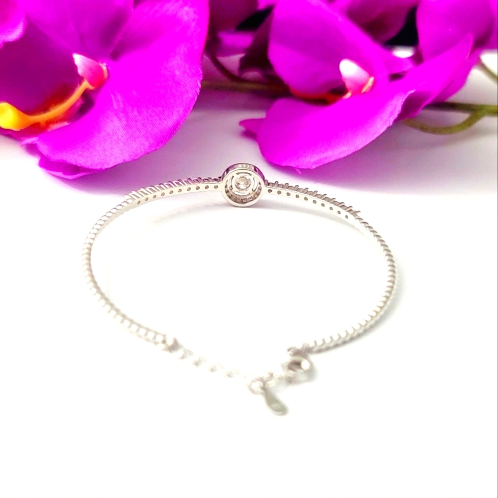 Exquisite 0.5cts Real Moissanite Diamond Tennis Bracelet - Picture 5 of 11